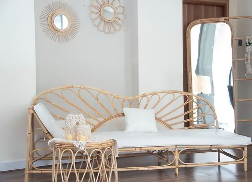 Acacia Pool Chaise Long