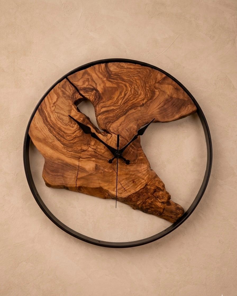 Acacia clock