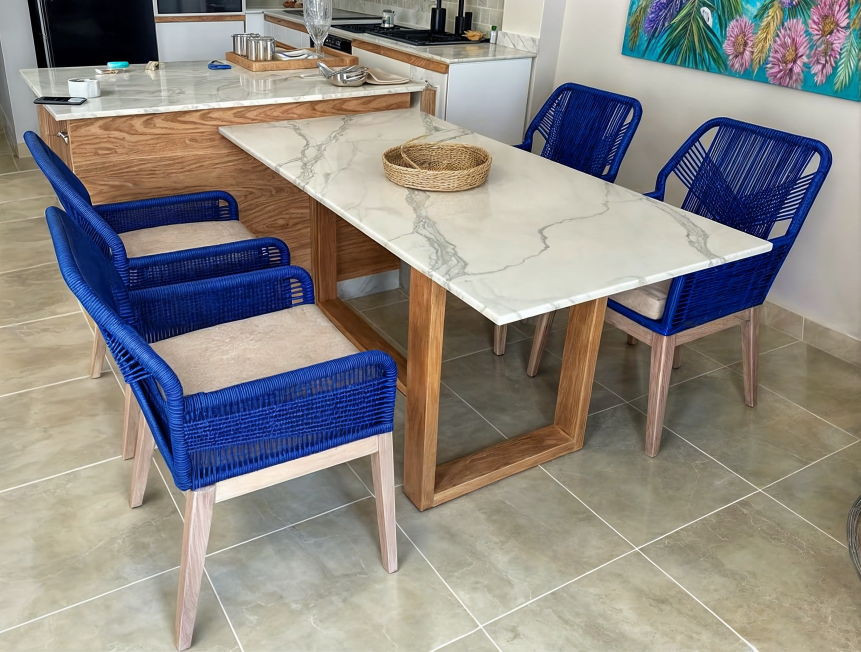 Rope & Wood Dining table