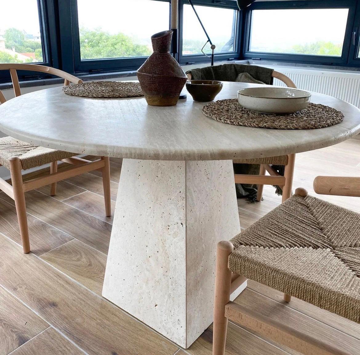 Verona Dining Table