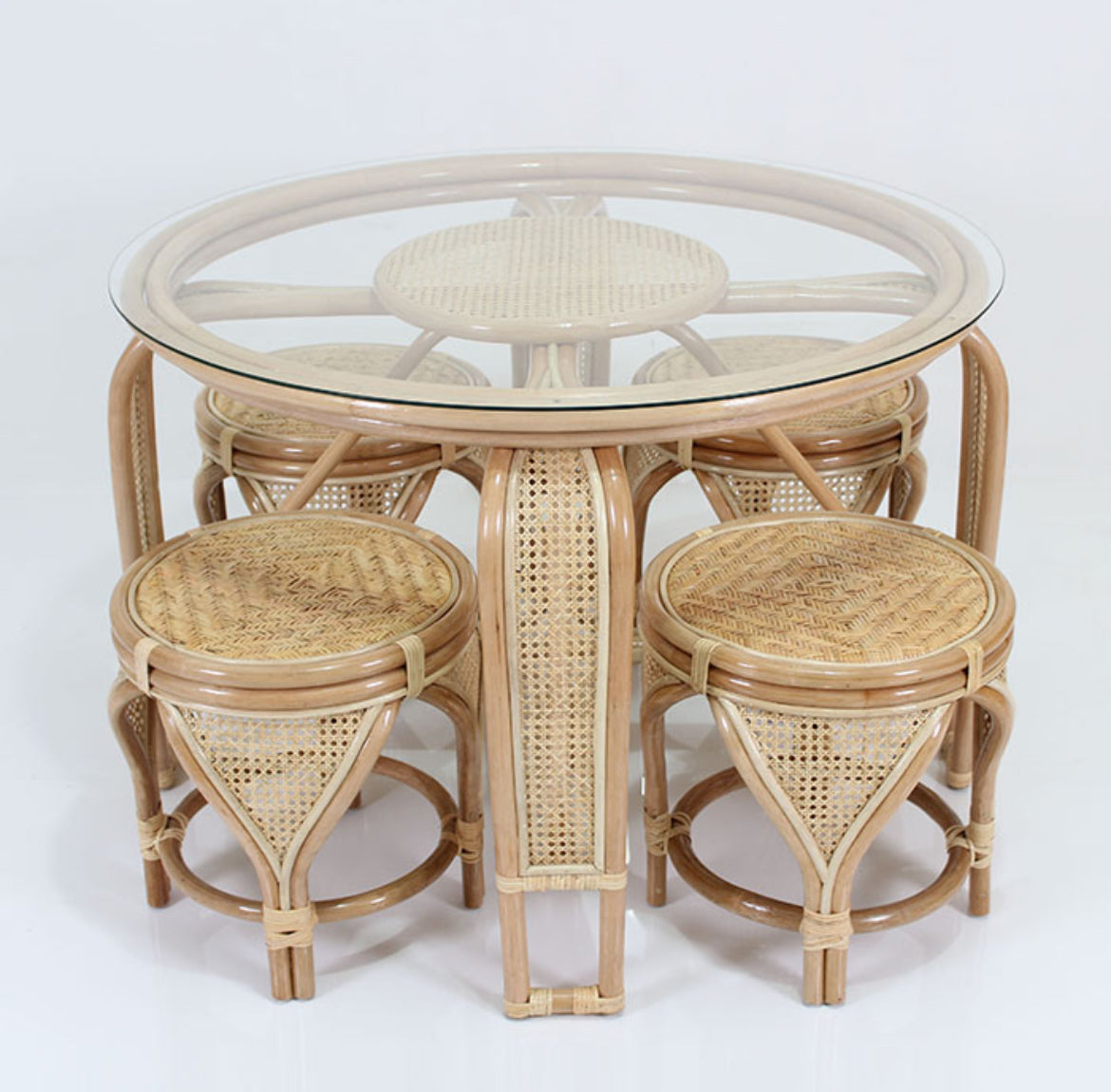 Alora Dining table