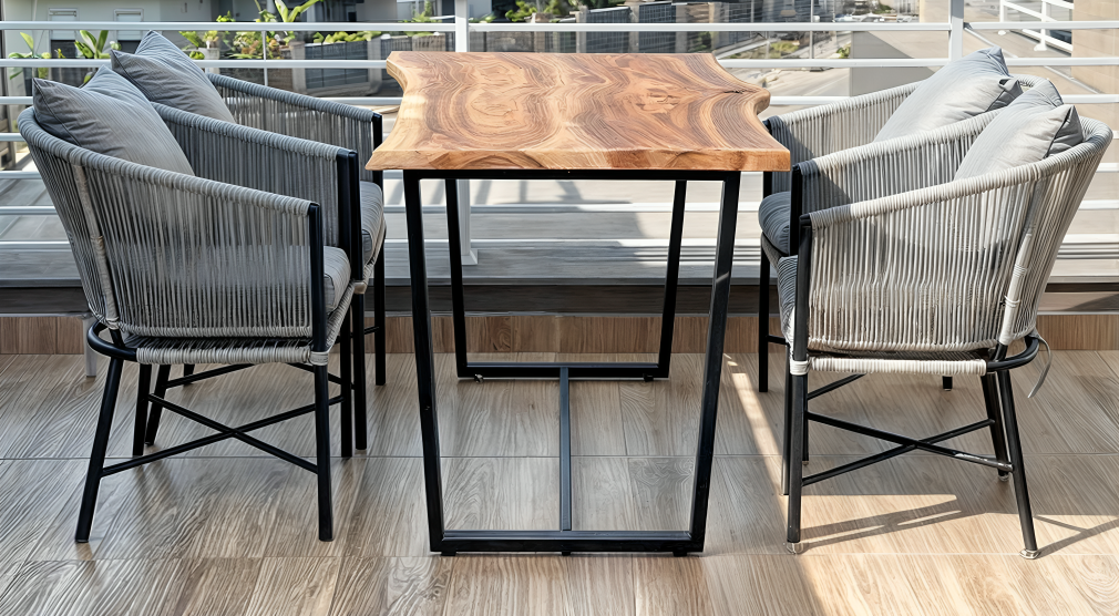 Moana Dining Table