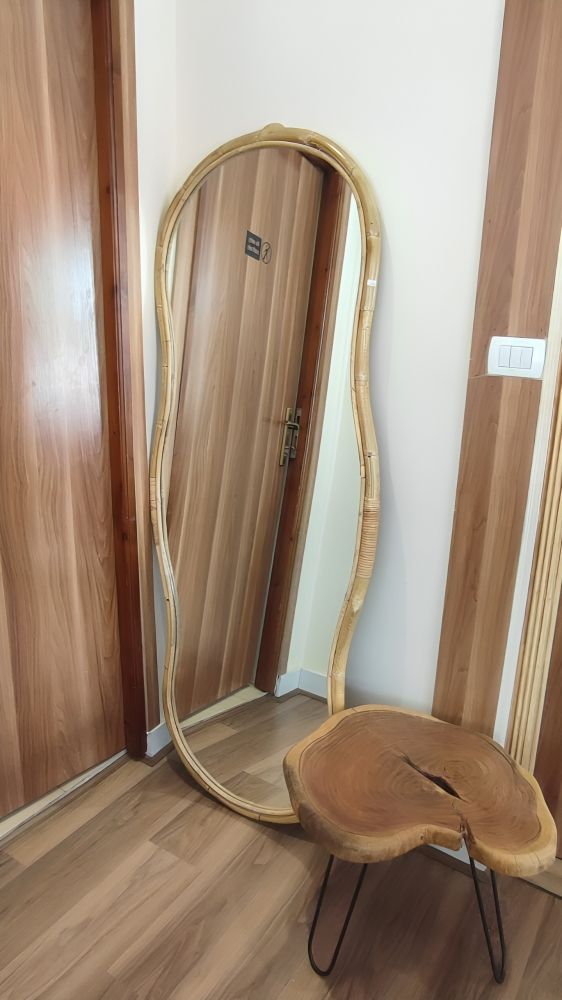 Bamboo Curved Willow Mirror