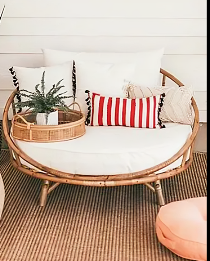 Bamboo Round Daybed