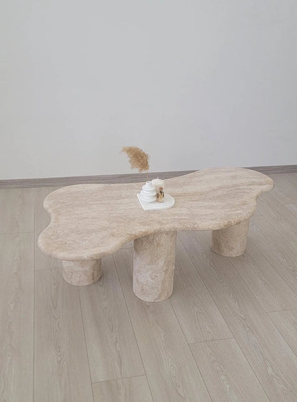 Nirva coffee table