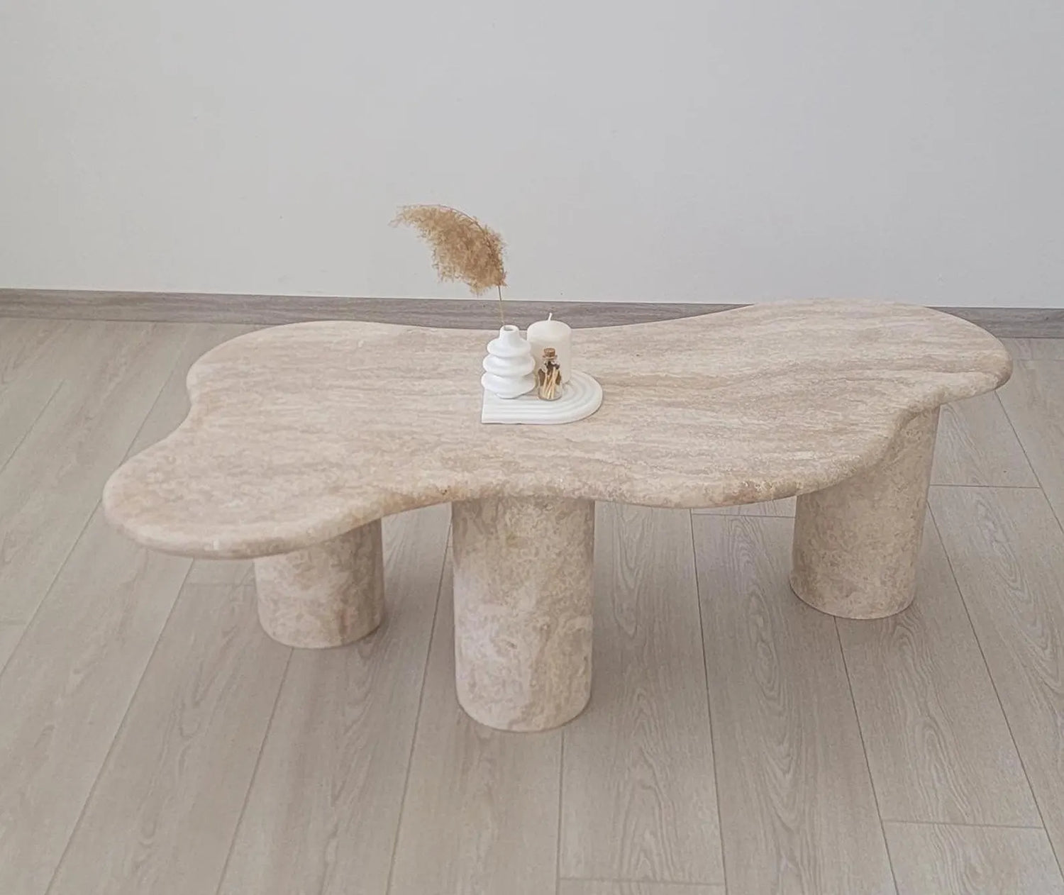 Nirva coffee table